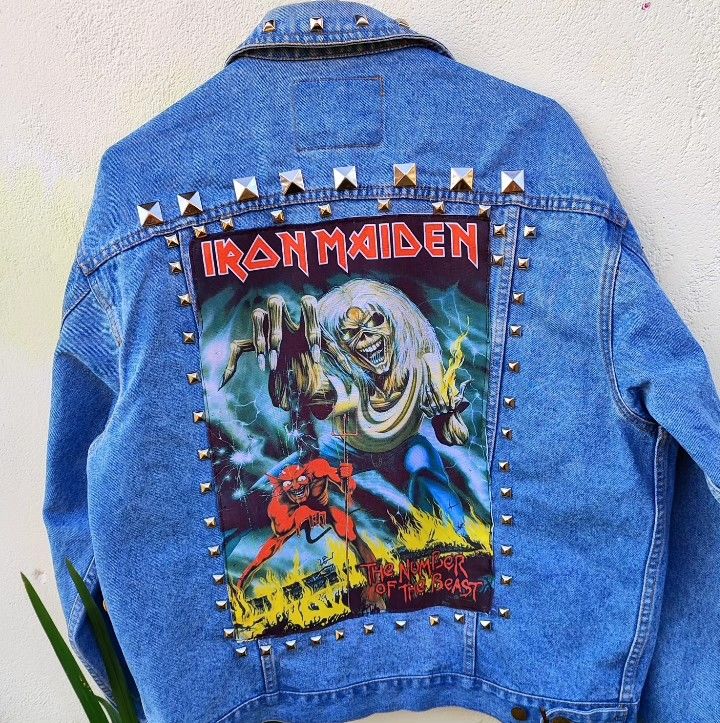 🤘🔥 CHAQUETA JEAN IRON MAIDEN – EL METAL TAMBIÉN SE VISTE 🎸⚡