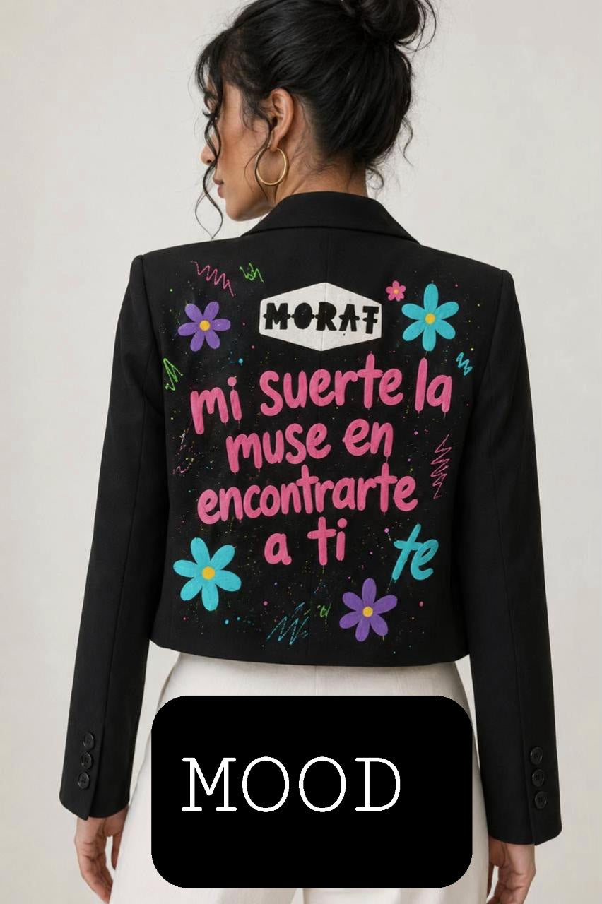 🧥💙 BLAZER MORAT YEM 2026 – ELEGANCIA CON ESENCIA MUSICAL 🎶✨