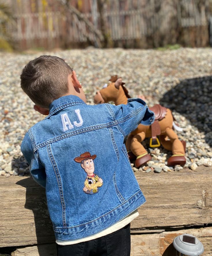 🤠🧥 CHAQUETA JEAN TOY STORY – DENIM NOSTALGIA 🔥🚀
