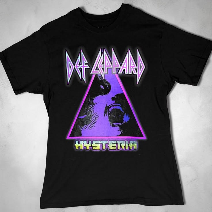 🐆🔥 CAMISETA DEF LEPPARD – EL ROCK NUNCA PASA DE MODA 🎸⚡