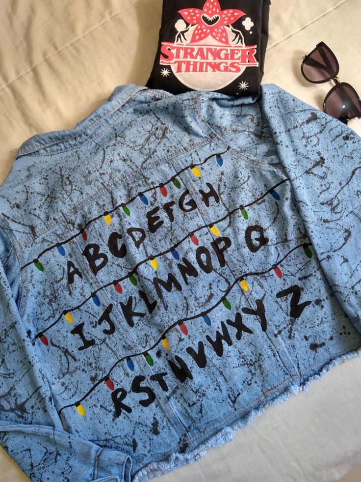 🧥⚡ Chaqueta Jean Stranger Things