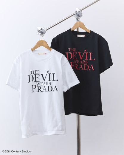 👠 ☕ CAMISETA EL DIABLO VISTE A LA MODA  – RUNWAY EDITORIAL ☕ 👠