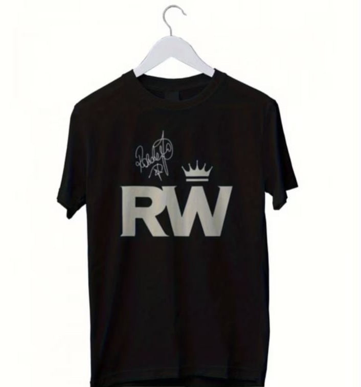 🖤🔥 CAMISETA ROBBIE WILLIAMS – EL ESTILO DE UNA LEYENDA 🎤✨