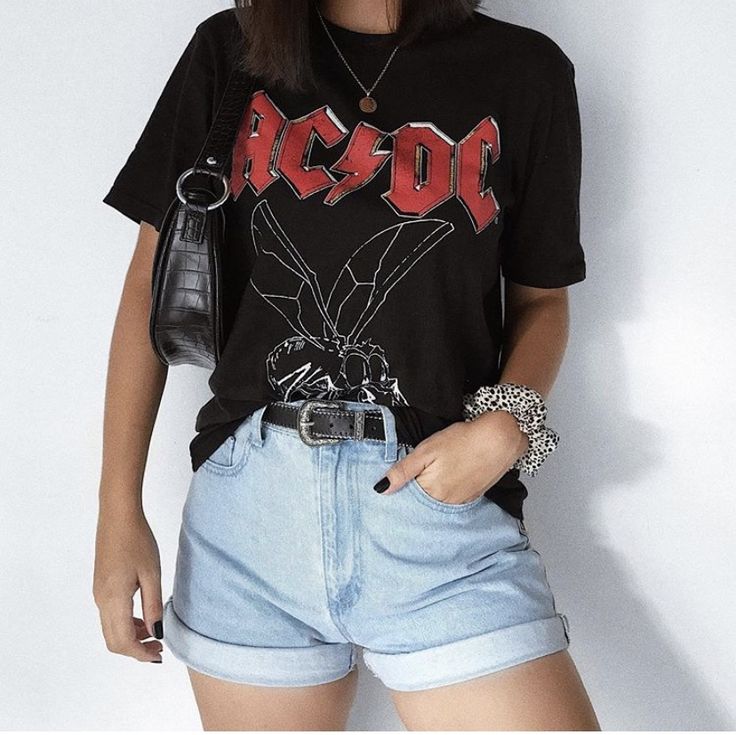 ⚡ CAMISETA OFICIAL AC/DC