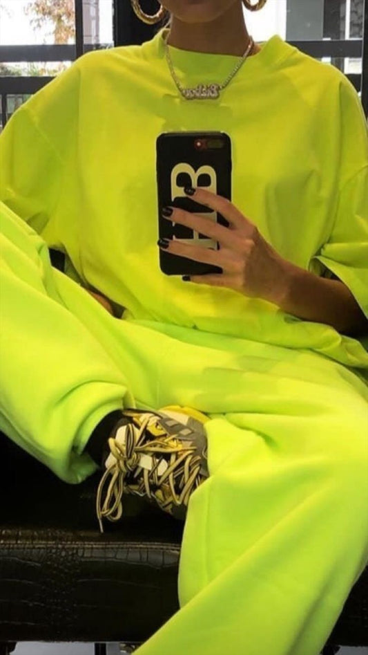 Comfy Basic Verde Neón